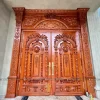 Mẫu thiết kế cửa gỗ tân cổ điển cho đại sảnh